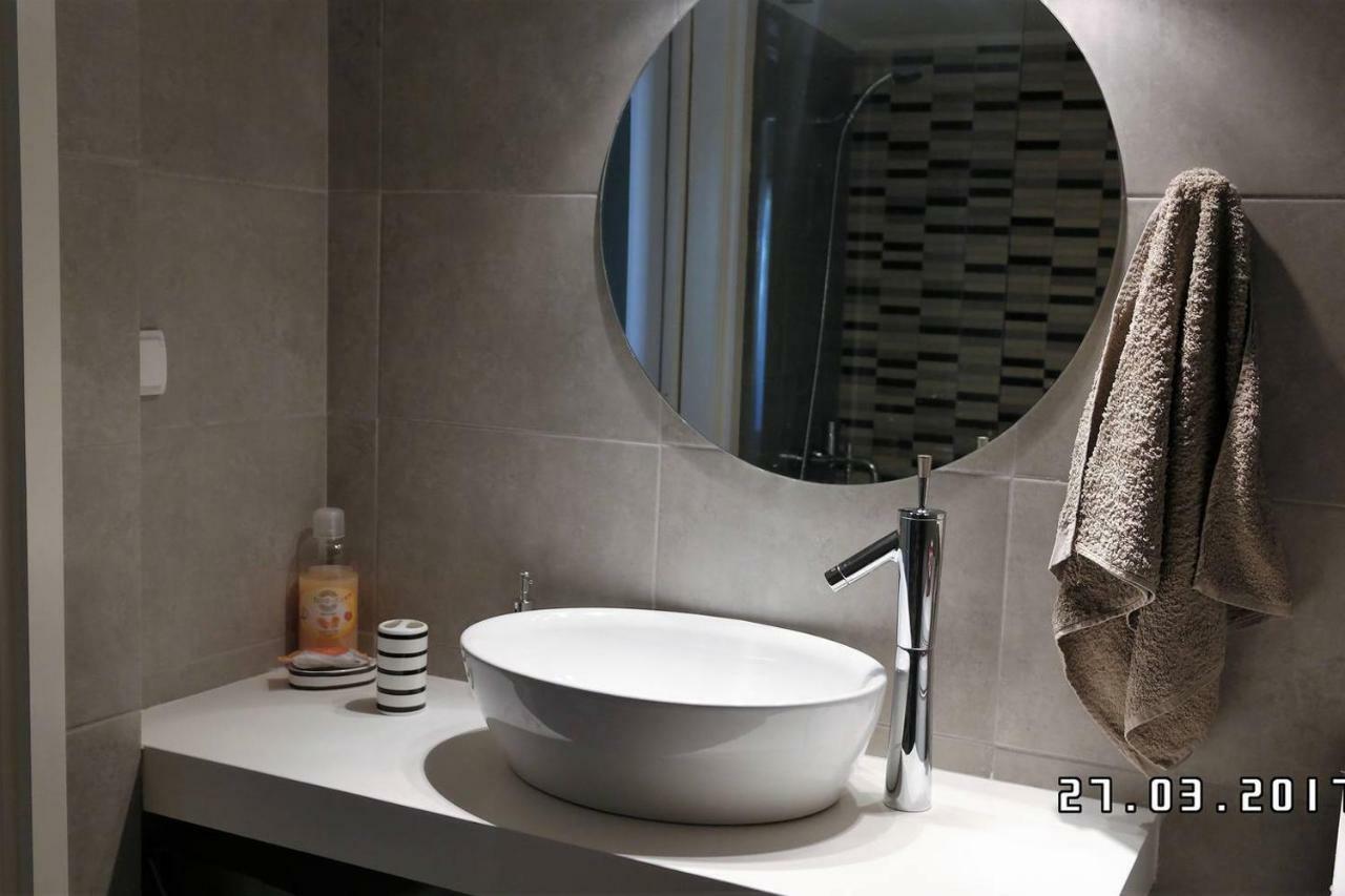 Comfy Apartment With Acropolis View Αθήνα Εξωτερικό φωτογραφία